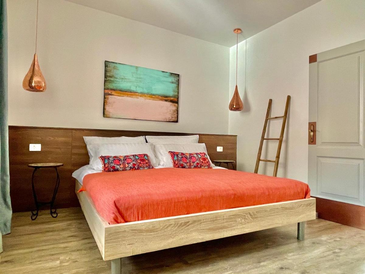 Апартаменти Happy Casa Oldtown Boutique Копер Екстер'єр фото